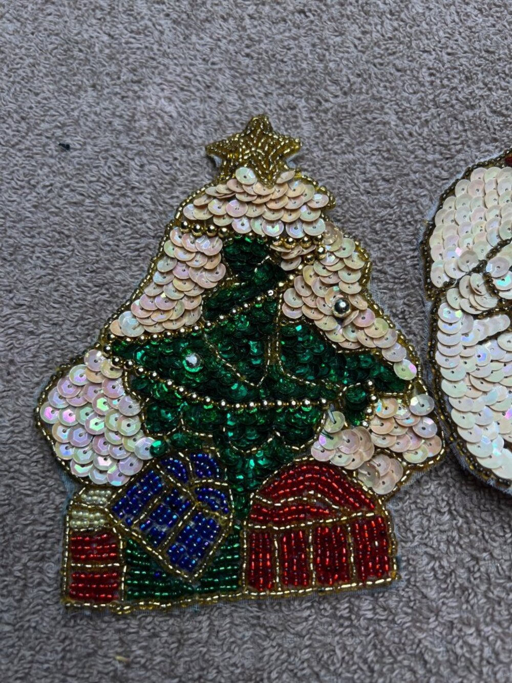 Vintage Sequin Santa and Tree Appliqué Brooch Pins Festive Detailing Handmade - Picture 2 of 11